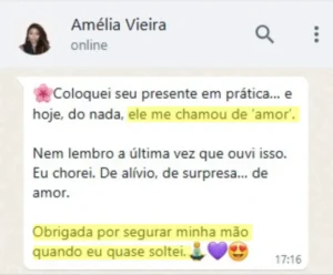 "Segui seu presente… e do nada, ele me chamou de amor.Chorei de alívio.”Amélia - 18 anos de casamento